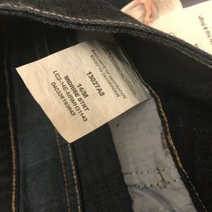 Riders by Lee Jeans - New with tags RIDERS by LEE jeans 👖 Riders by Lee Jeans - New with tags RIDERS by LEE jeans 👖